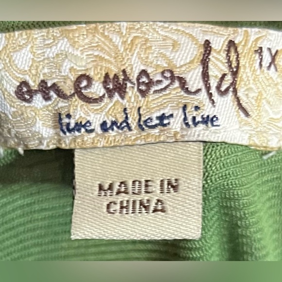 ONE WORLD 1x GREEN LIGHTWEIGHT LAYERED RUFFLED SEQUIN BEADED TUNIC - Picture 10 of 10